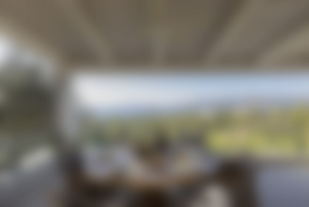 Breakfast on the terrace - the start of your morning ritual.